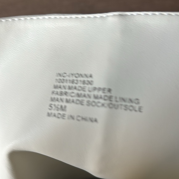 New Sz 5 1/2M White Slouch  Pointed Toe Stiletto Boots - Picture 12 of 13